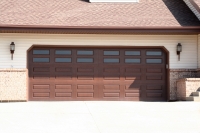 Wayne-Dalton-Sectional-Fiberglass-Garage-Doors-9800-Horizontial-Panel-Walnut-4