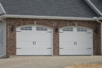 Haas-Sectional-Garage-Door-660-White-6-Pane-Single-Arch-Window-2