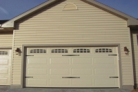 Haas-Sectional-Garage-Door-770-Almond-Cascade-Window-hinges-and-handles-1